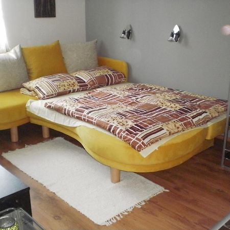 Ferienwohnung Molni Balatonfůzfő Exterior foto